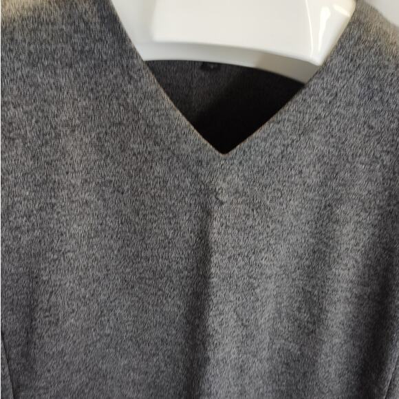 J. Jill Wherever Collection 3/4 Sleeve V-Neck Gray Melange Top, M - Picture 2 of 8